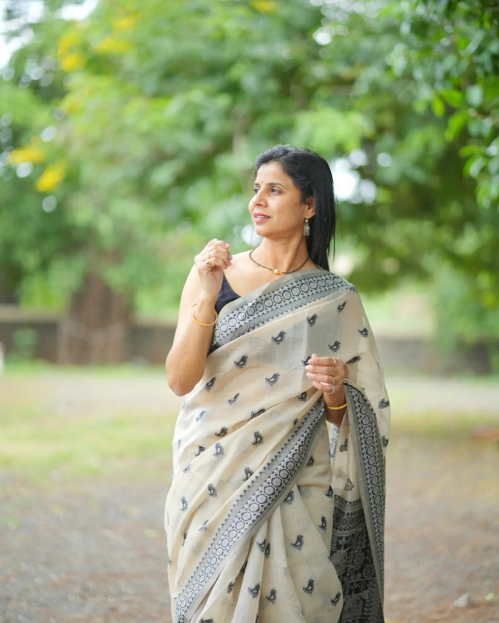Hansini /Linen cotton