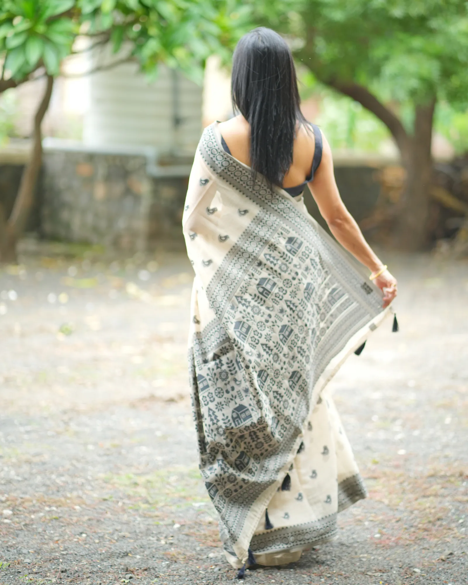 Hansini /Linen cotton