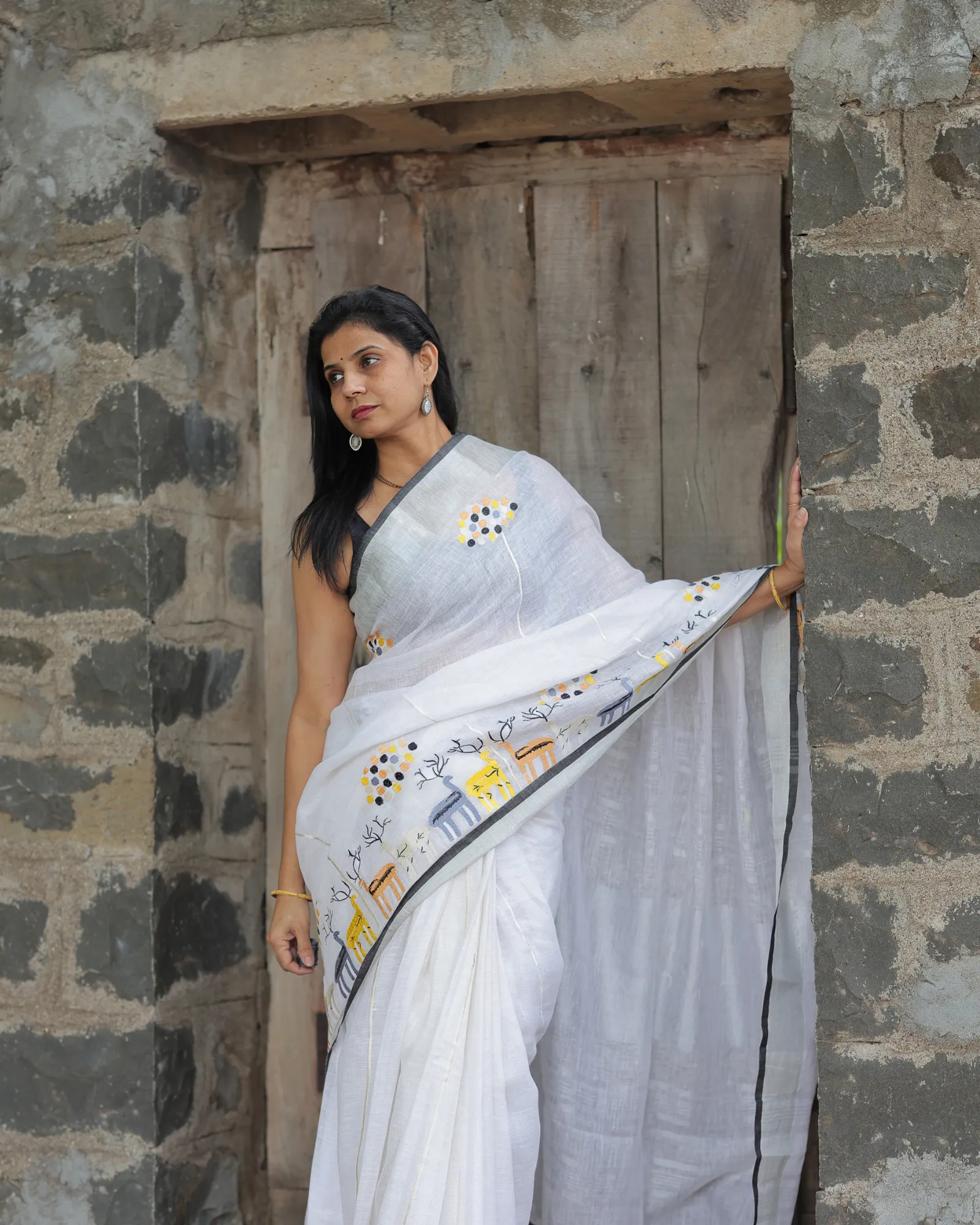 Prerna / Linen