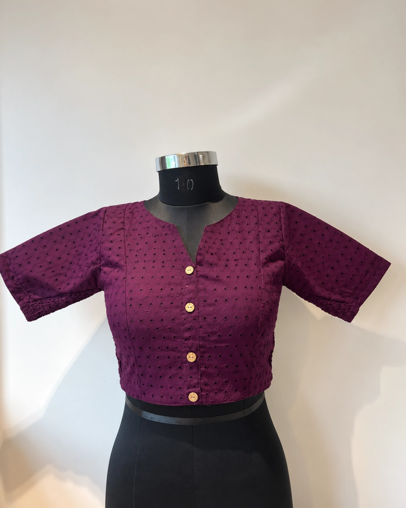 Embroidered Cotton Blouse / Hakoba Cotton